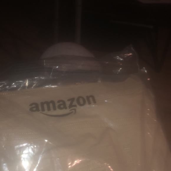 Brand new  size 38 khaki shorts - Picture 2 of 2